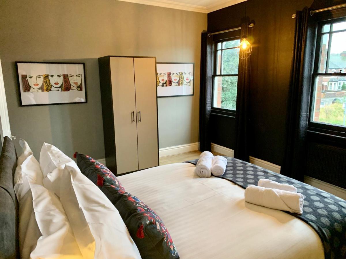 Stamer House By Yourstays, Stylish Quirky House, With 4 Double Bedrooms, Book Now! Stoke-on-Trent エクステリア 写真