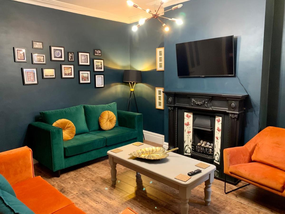 Stamer House By Yourstays, Stylish Quirky House, With 4 Double Bedrooms, Book Now! Stoke-on-Trent エクステリア 写真